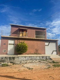 Casa em Mauriti com 2 quartos e 2 banheiros