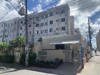 Apartamento com 2 Quartos e Vaga de Garagem em Condomínio