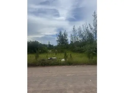 Terreno na Praia de Atlântida Sul, 300m²