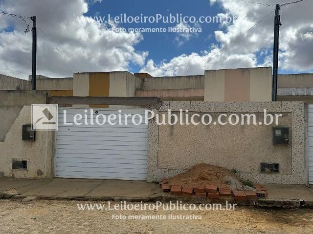 Casa com 2 quartos, 1 banheiro, 1 vaga e 52,51m² construída