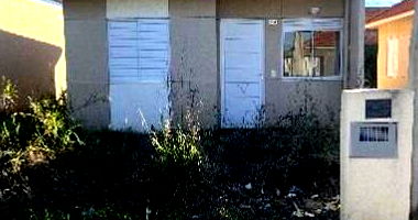 Casa com 2 quartos, 1 banheiro, 43m² área privativa, terreno 200m²
