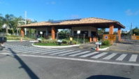 Casa com 273m², ocupada, em Camaçari - BA