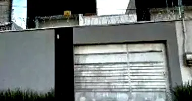 Casa em Leilão com 103m² Construída e 150m² de Terreno