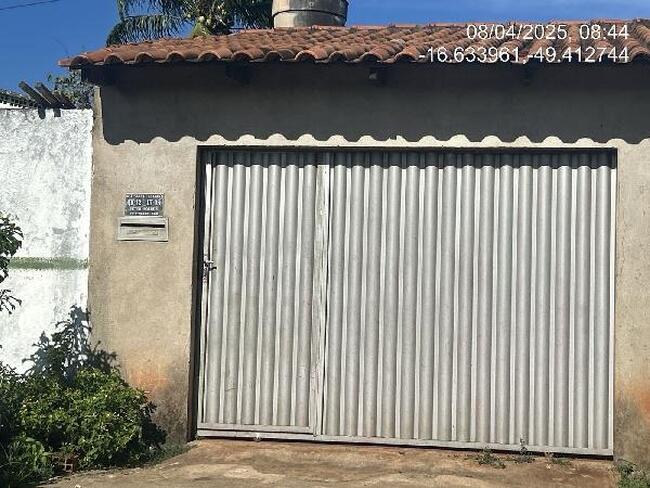 Casa com 2 quartos, 1 banheiro, vaga de garagem e 69,08m² privativos