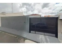 Casa em Leilão com 91,60m² de Área Construída