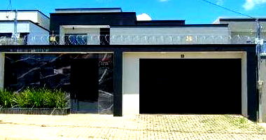 Casa Ocupada com 1 Vaga e 171 m² em Caldas do Oeste