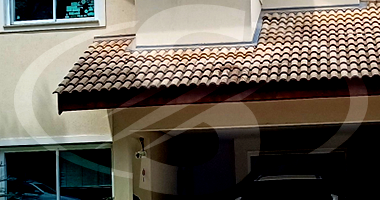 Casa de 438 m² em Condomínio Fechado com 4 Quartos