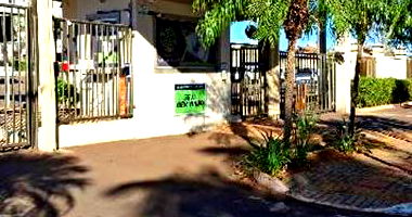 Apartamento com 2 quartos em Campo Grande