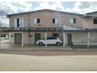 Casa em leilão com 4 quartos e 403m² de área construída