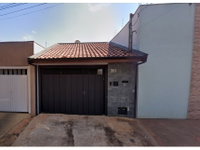 Casa com 2 quartos, 1 banheiro, 80m² construídos, ocupada