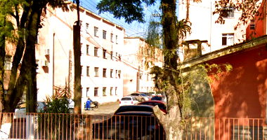 Apartamento com 2 quartos em Paranaguá