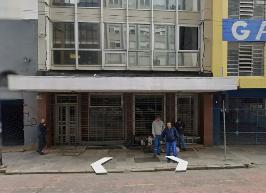 Prédio comercial com 8 andares e térreo, 1.684,46m²