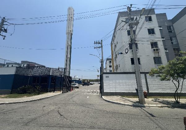 Apartamento 2 Quartos em Duque de Caxias com Vaga