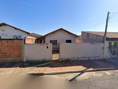 Direitos sobre Casa em Terreno 190 m² em Garça/SP