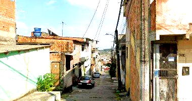 Apartamento com 2 Quartos e Área Privativa em Salvador