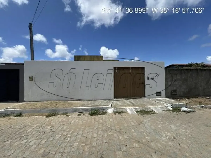 Casa com 3 quartos em Extremoz/RN
