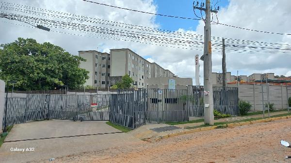 Apartamento com 2 Quartos em Camaragibe