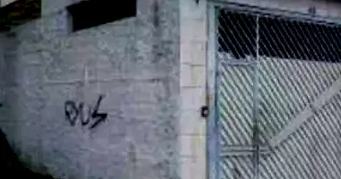 Casa em Leilão com 1 Vaga e 97m² Construída