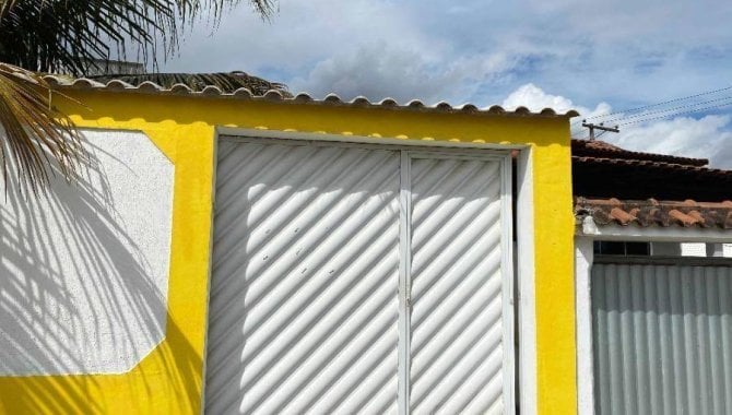 Casa em Condomínio 75 m² com 3 Quartos e 1 Banheiro
