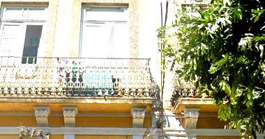 Prédio residencial com contrato de locação ativo e 30 anos restantes