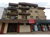 Apartamento com Box de Garagem em Leilão