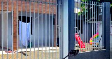 Casa em alvenaria com 2 quartos e 2 banheiros