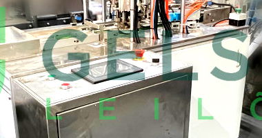 Máquina de soldar elástico em máscara PFF2 da marca DELTA