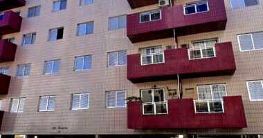 Apartamento Cobertura com 4 Quartos e 1 Vaga em Guarujá