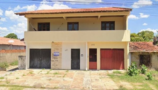 Casa com 5 quartos, 4 banheiros e 188m² em condomínio - Parnaíba/PI