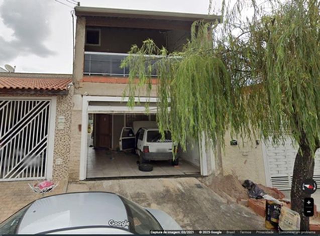Casa residencial com 36m² em terreno de 178m²