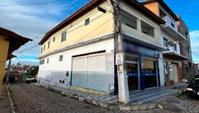 Casa com 3 quartos em Poções - BA