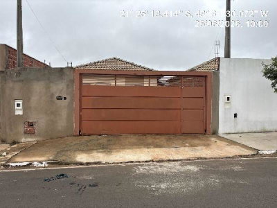 Casa com 43,92m² em Taquaritinga/SP