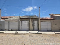 Casa com 2 quartos, 2 banheiros e 1 vaga em Remanso/BA