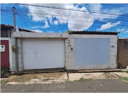 Casa residencial com 3 quartos, 115m², ocupada