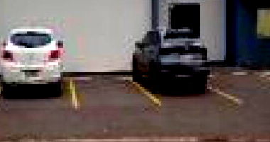 Casa ampla com 7 quartos, 4 banheiros e 4 varandas, área 363m²