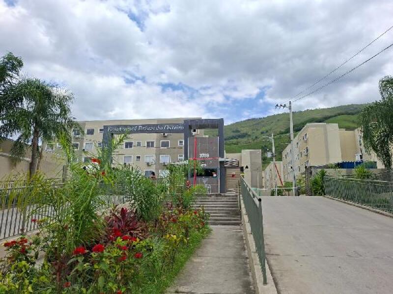 Apartamento com 2 quartos em Nova Iguaçu/RJ
