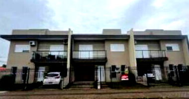 Casa Geminada com 160,70m² de área construída e terreno