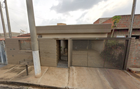 Casa com 2 quartos e 2 vagas em Nova Aliança/SP