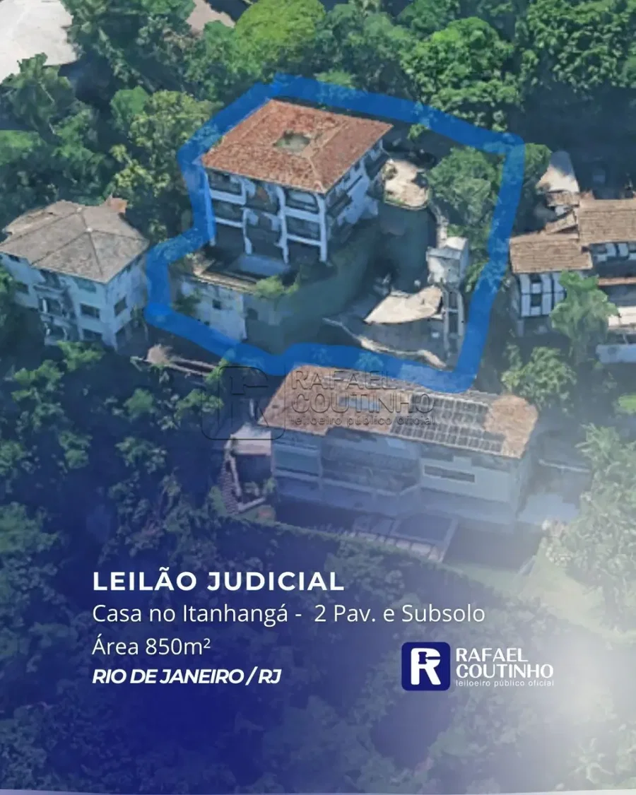 Casarão com Terreno e Construções em Itanhangá, Rio de Janeiro