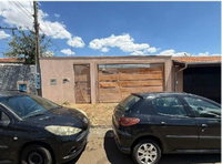 Casa com 26,18m² construídos, ocupada, em Leme/SP