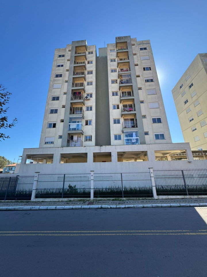 Apartamento 52m² com 3 boxes de estacionamento no Residencial Raiar Del Puerto