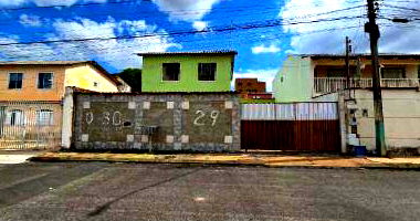 Casa Ocupada na Quadra 30 em Valparaíso de Goiás