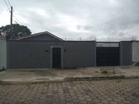 Casa 3 Dorms, 1 Vaga, Terreno 360m² - Ocupada