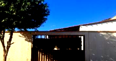 Casa com 2 quartos, 1 banheiro, 56,61 m² construída, ocupada