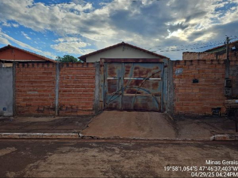 Casa com 46,90m² em Delta/MG