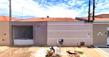 Casa Ocupada em Araçatuba - 149m² com 250m² de Terreno