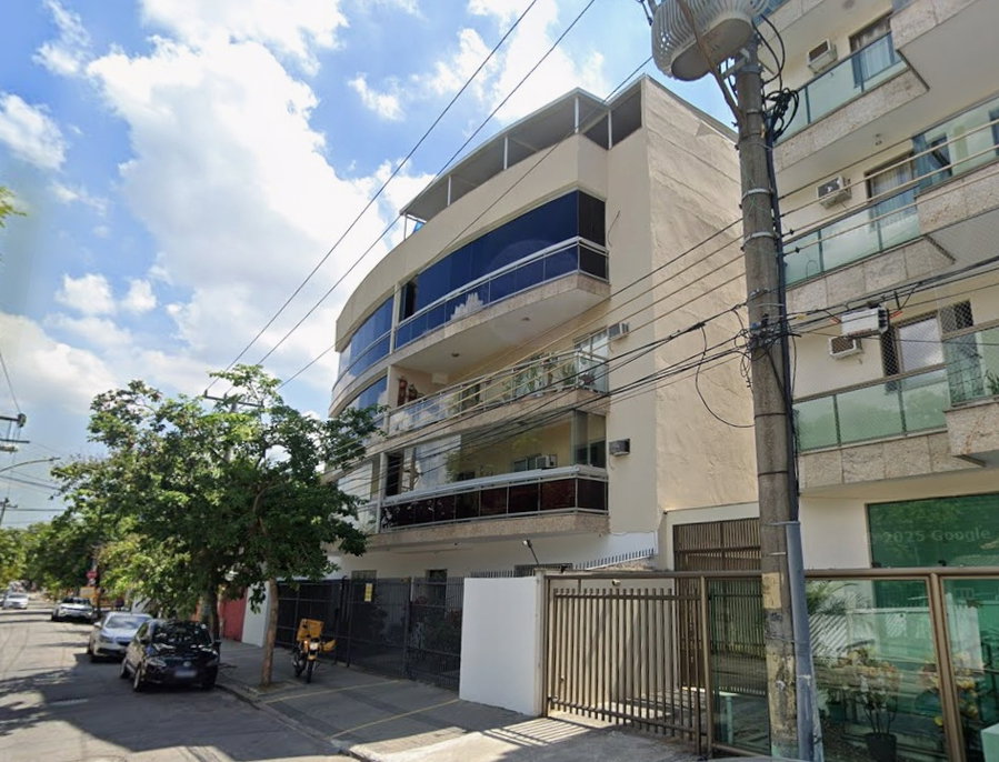 Apartamento com 3 quartos em Bangu, Rio de Janeiro