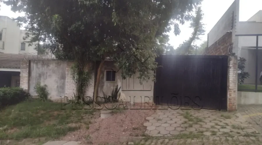 Terreno com 50% de propriedade em Porto Alegre