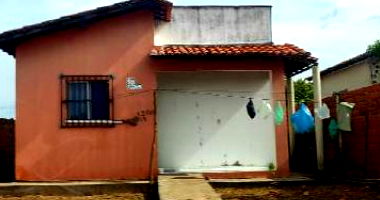 Casa com 45,88m² e terreno de 250m² em Altos/PI