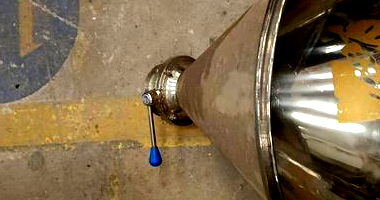 Funil em Aço Inox de 9 1/2cm por 560cm